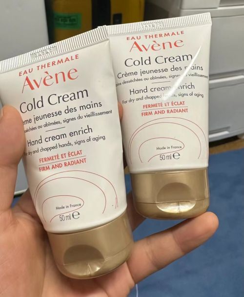 霜年度10大全球公认最好用的护手霜AG旗舰厅网站十大公认最好用的护手(图2)